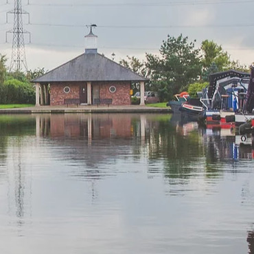 canal boat trips barton grange